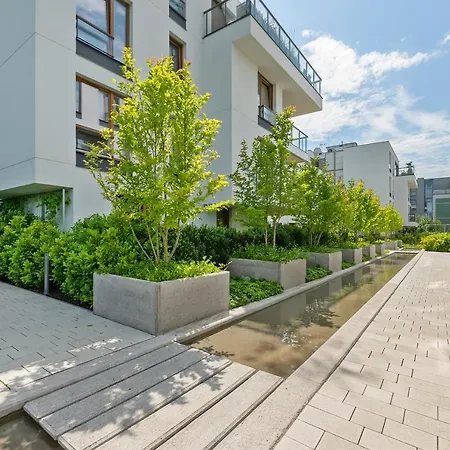 Apartinfo Nadmorski Dwor Apartment *